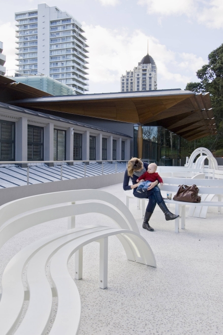 Jeppe Hein - Long Modified Bench Auckland