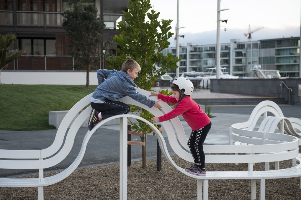 Jeppe Hein - Long Modified Bench Waitemata Green